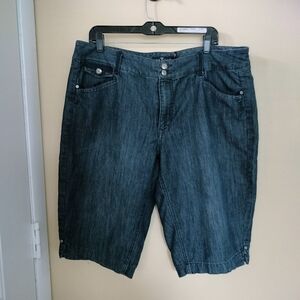 One 5 One Dark Wash Denim Bermuda Shorts 16 Stretch Comfort Travel Vacation